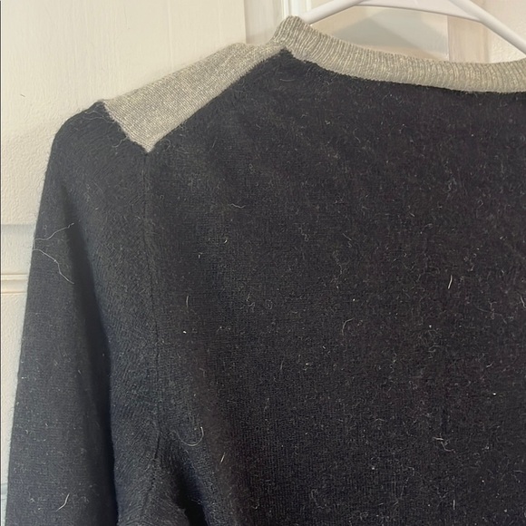 J. Crew Gray and Black Crew Neck Wool Blend Sweater with Bow Pattern - Size S - Picture 13 of 16